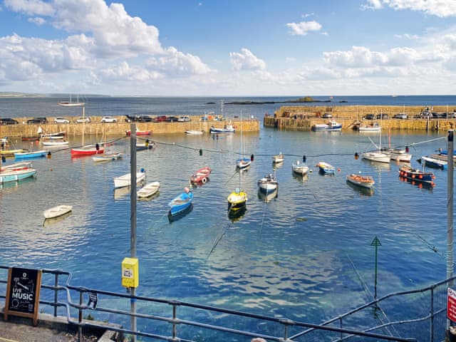 Surrounding area | Gylly Cottage, Mousehole