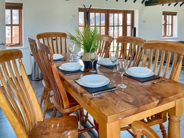 Dining Area | Rowdecroft Farm Cottage, Rowde