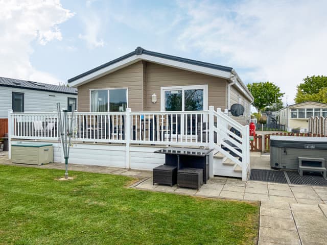 Exterior | Carol Ann - K&K Holidays, Patrington Haven