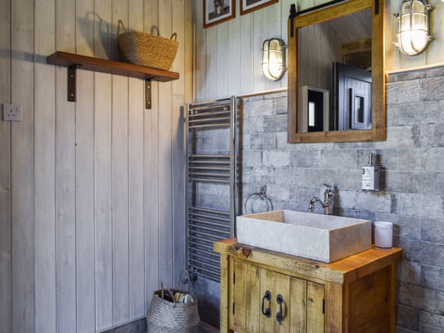 Shower room | Tawny Owl Hut - Hollins Farm Shepherd Huts, Westerdale, near Whitby