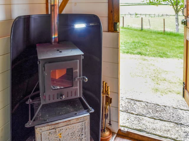 Open plan living space | Shepherds Hut - Rectory Farm, Northampton