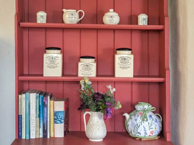 Kitchen Dresser | Stable End - Wissett Place Cottages, Halesworth