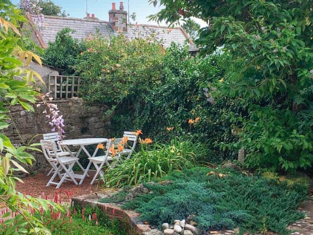 Sitting-out-area | Smithy Cottage, Stainton, near Penrith