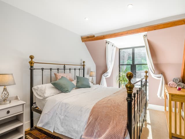 Double bedroom | Little Hewish Barn, Milton Abbas, near Blandford Forum