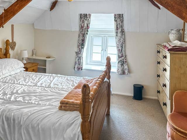 Double bedroom | Pillar Box Cottage, Trenale, Tintagel