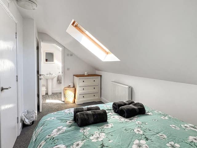 Double bedroom | Moglett Cottage, Fincham, near King’s Lynn