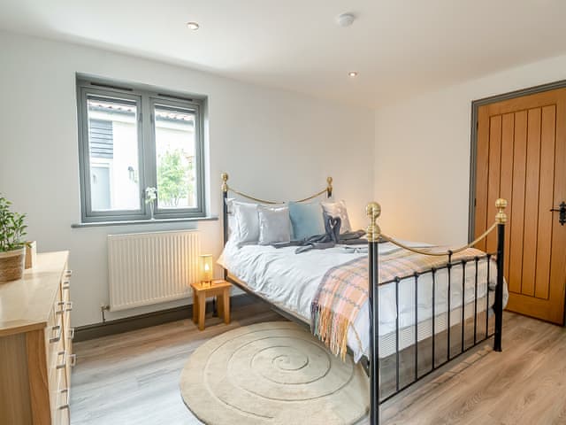 Double bedroom | Gosling Barn, Bergh Apton