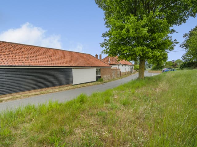 Exterior | Gosling Barn, Bergh Apton