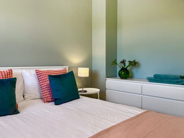 Double bedroom | Paddock Cottage, Monyash, near Bakewell