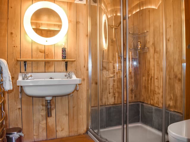 Bathroom | Pippin Yurt - Walnut Farm, Beaminster
