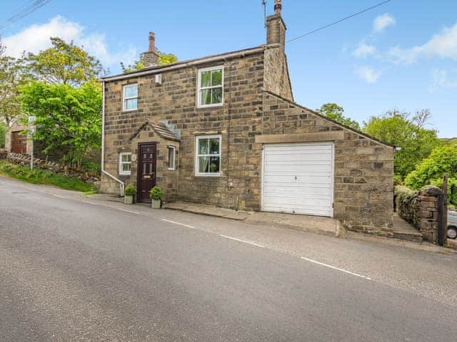 Exterior | Holme House Cottage, Oakworth