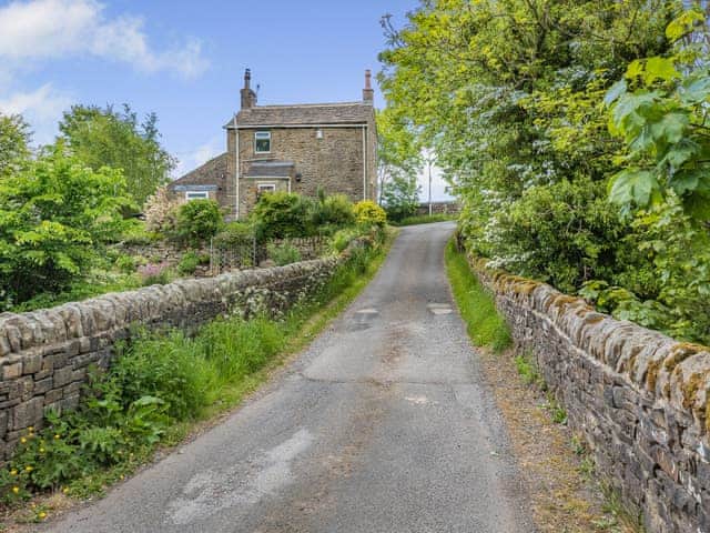 Exterior | Holme House Cottage, Oakworth