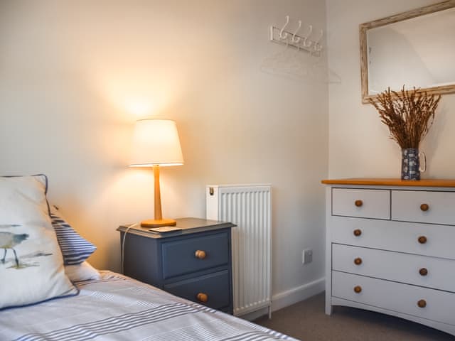Single bedroom | Eva&rsquo;s Cottage, Wenhaston