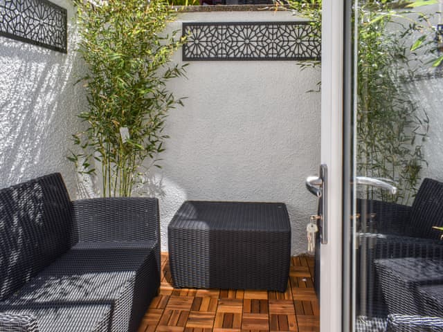 Sitting-out-area | Stanley Terrace, Windermere