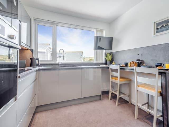 Open plan living space | Sand Dunes - Bonnie View Beach Apartments, Holywell Bay
