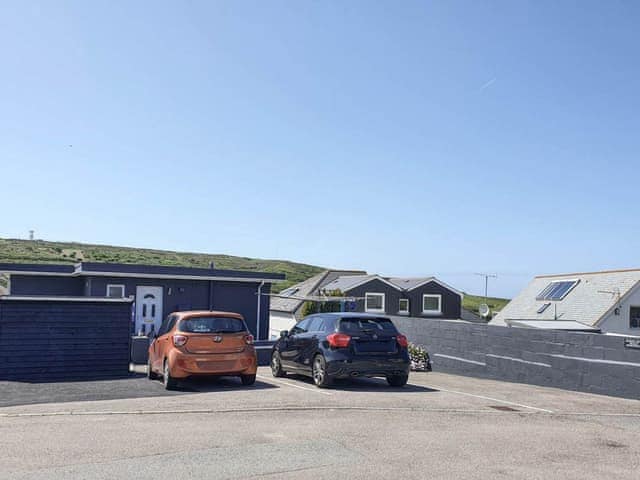 Parking | Sand Dunes - Bonnie View Beach Apartments, Holywell Bay