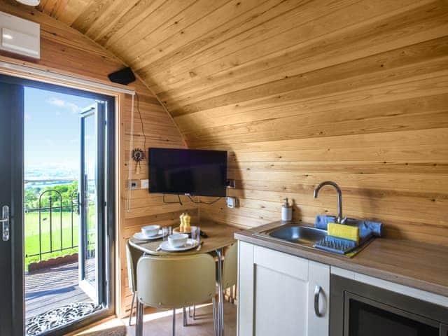 Dining Area | Sunset Holiday Pod - Coppice Farm, Church Stretton