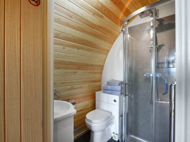 Bathroom | Sunset Holiday Pod - Coppice Farm, Church Stretton