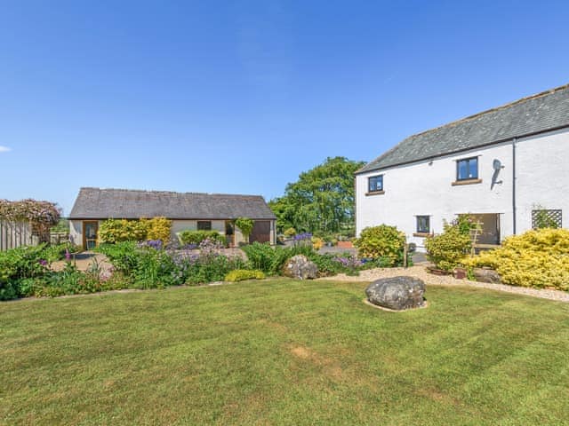 Garden | New Park Farm CottagesChurch Cottage, near Keswick