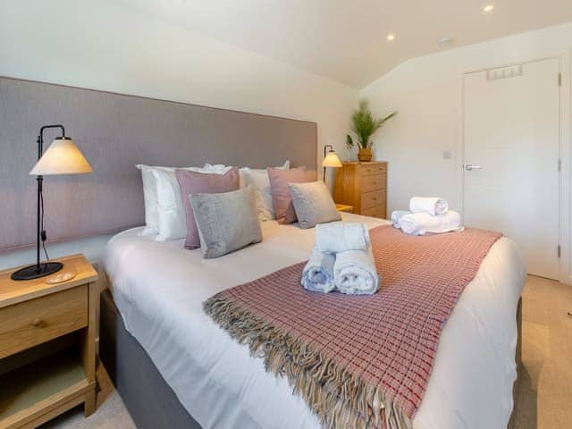 Double bedroom | Lodge 67 Una - St Ives Resort, Carbis Bay, near St Ives