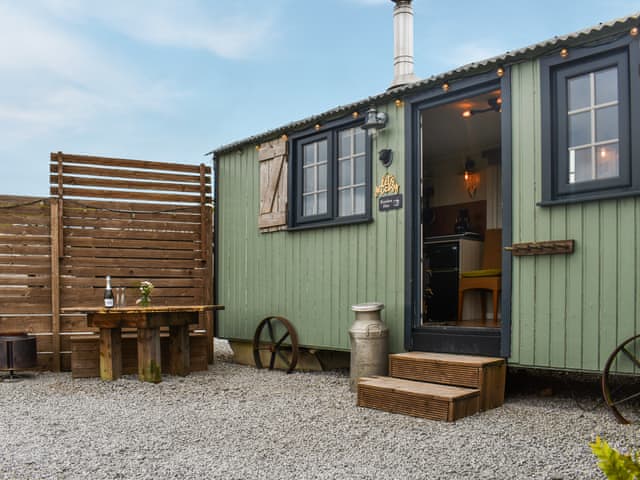 Exterior | Bracken Hut at Copy House Hideaway, Earby