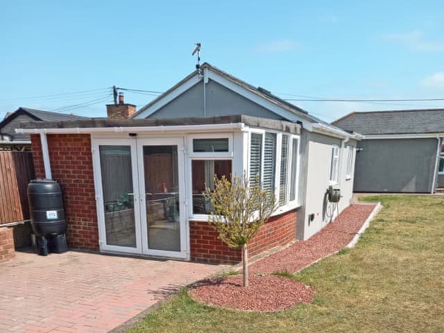 Exterior | Parade Annex, Greatstone, near Dungeness