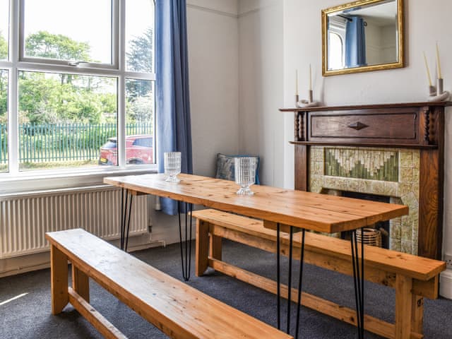 Living area | 2 Le Dorney Villa - Le Dorney Villas, Par