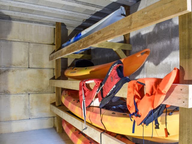 Interior | 2 Le Dorney Villa - Le Dorney Villas, Par