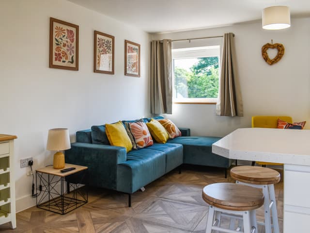 Living area | 3 Le Dorney Villa - Le Dorney Villas, Par