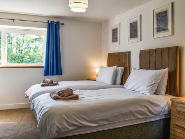 Twin bedroom | 3 Le Dorney Villa - Le Dorney Villas, Par