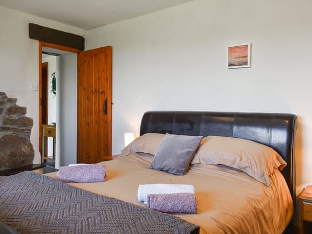 Double bedroom | Carriage House, St Eval, near Wadebridge
