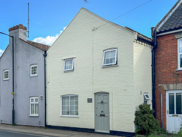 Exterior | Pebble Cottage, Aldeburgh