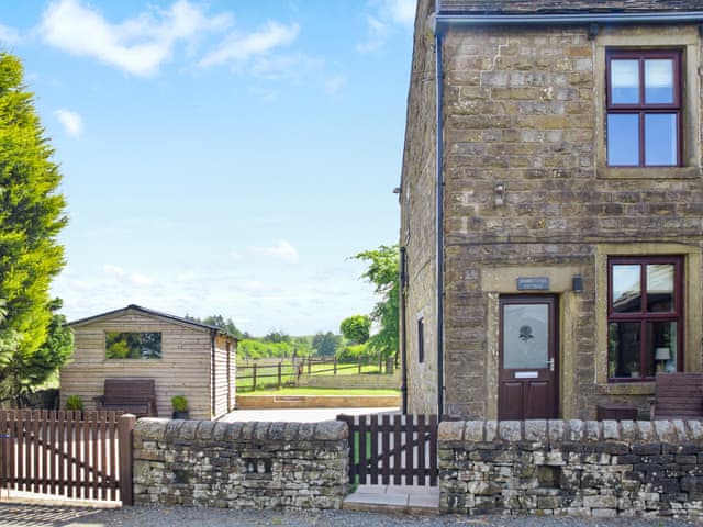 Exterior | Doorstones Cottage, Shaw, near Saddleworth