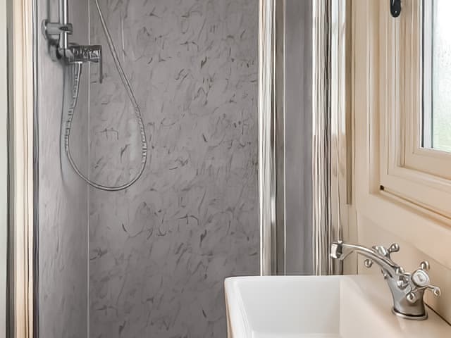 Shower room | Blossom&rsquo;s Lodge, Laneham