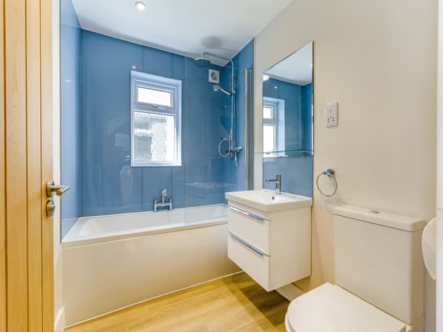 Bathroom | Sanderlings, Brancaster