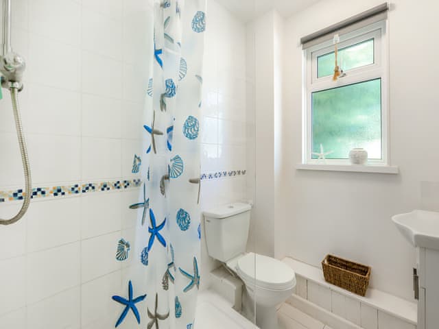 Shower room | Valley Lodge 56, Gunnislake
