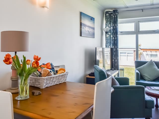 Open plan living space | Little Palms, Bude