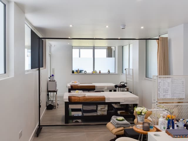 On-site amenities | Little Palms, Bude