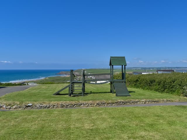 On-site amenities | Little Palms, Bude