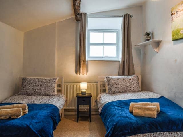 Twin bedroom | Corner Cottage, Ruardean forest of Dean