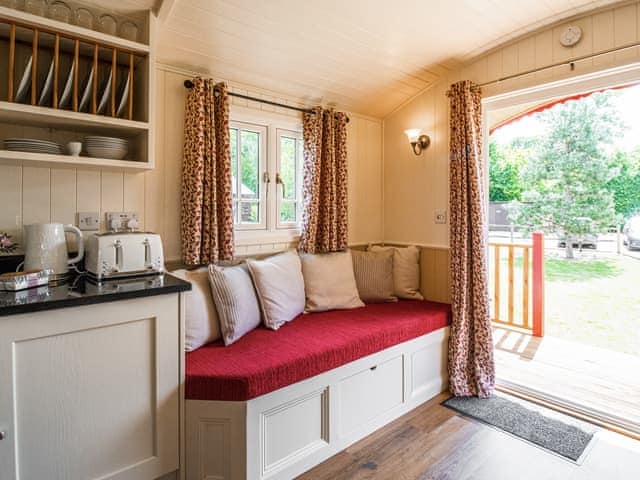 Open plan living space | South Down Lodges - Le Rouge Roulotte - South Downs Lodges, Hassocks