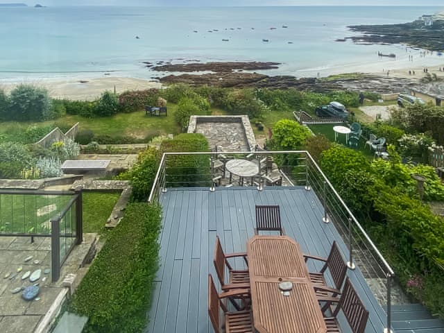 Sitting-out-area | Coastguards, Portscatho