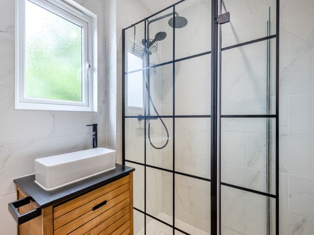 Shower room | The May Tree, South Creake, near Fakenham