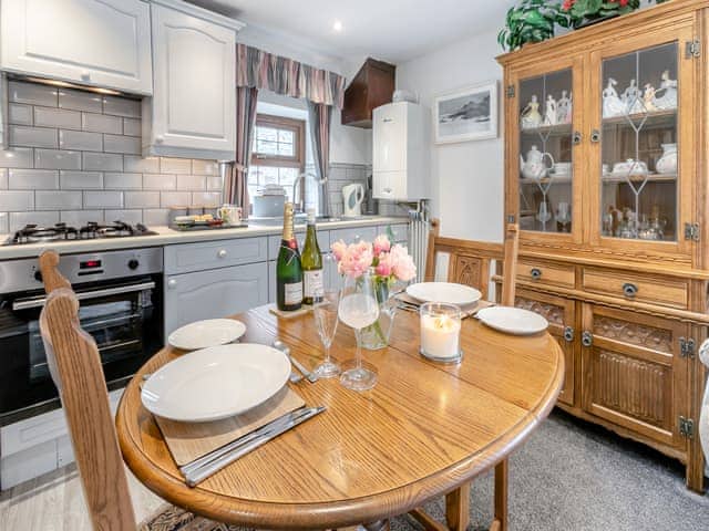 Dining Area | Rose Cottage, Hartland
