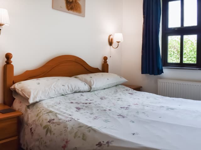 Double bedroom | Dairy Cottage - Tor View Cottage Holidays, Trebell Green, near Bodmin