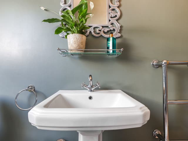 Bathroom | Kendalls Nook, Shaftesbury