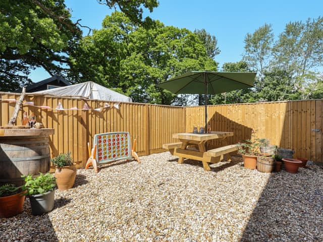 Outdoor | Kendalls Nook, Shaftesbury