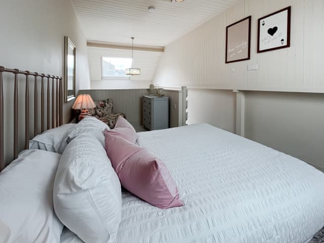 Kingsize bedroom | Three Chapel Court, Cockermouth