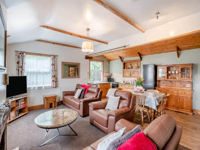 Open plan living space | Bo’suns Rest - Keel Lodges, Staithes, near Whitby
