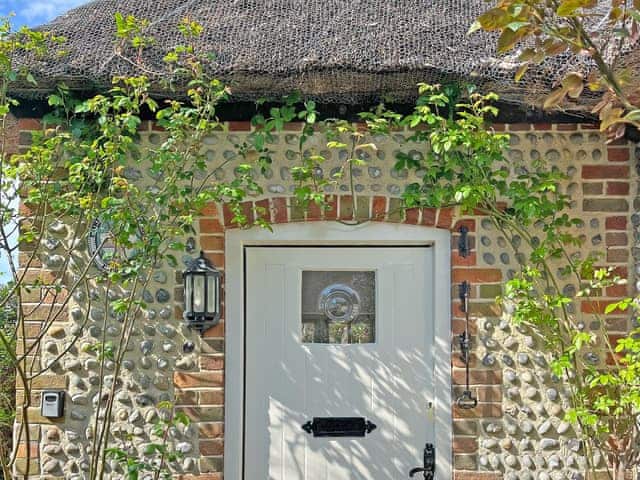 Exterior | Brookpit Cottage, Climping, near Littlehampton